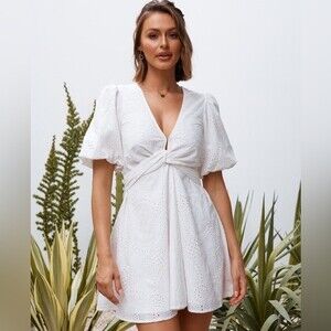Twosisters The Label Lindy Mini Embroidered Women's Dress White (Size S)